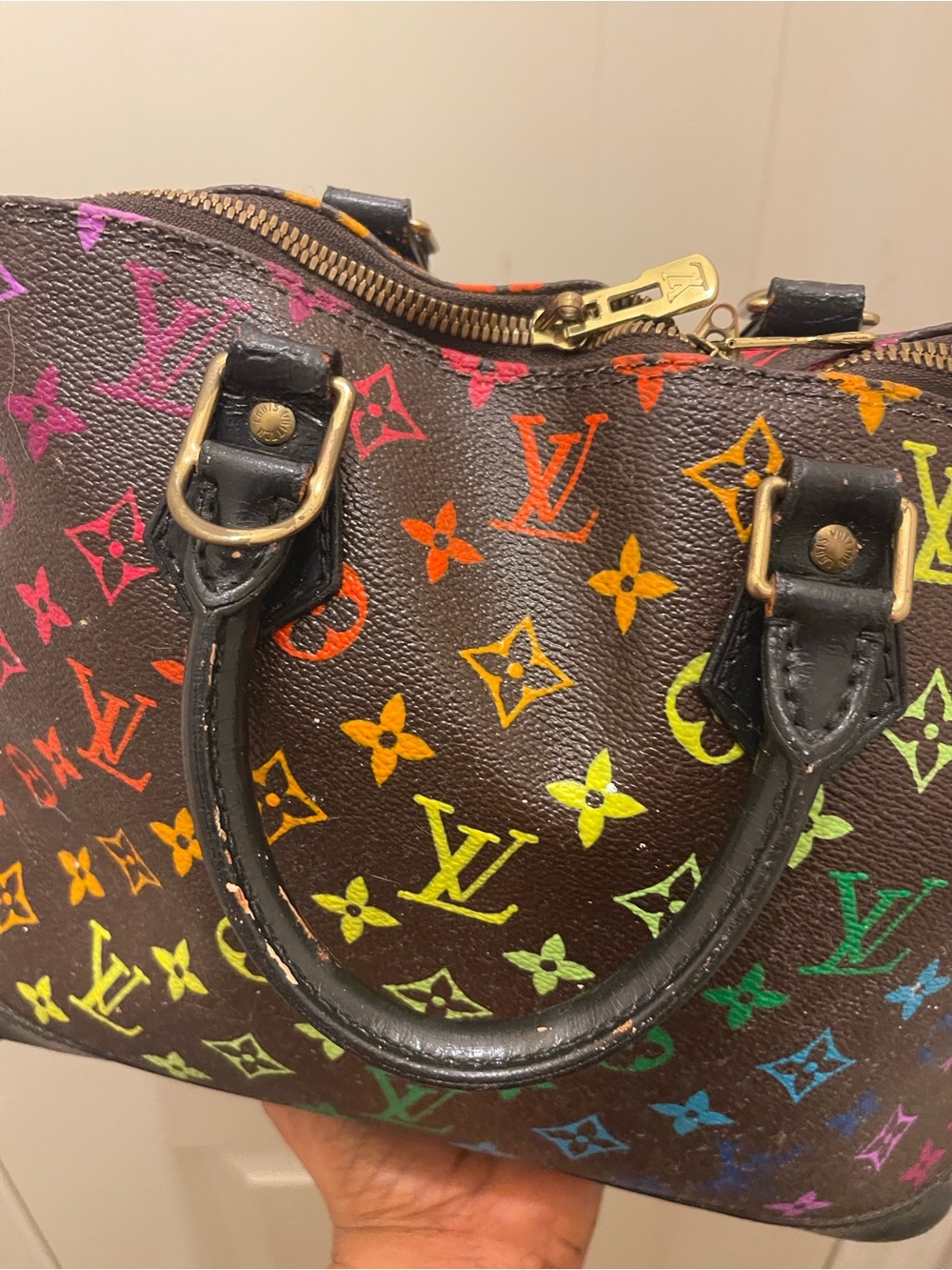 Authentic Louis Vuitton, please check all picture of condition - Picture 12 of 17